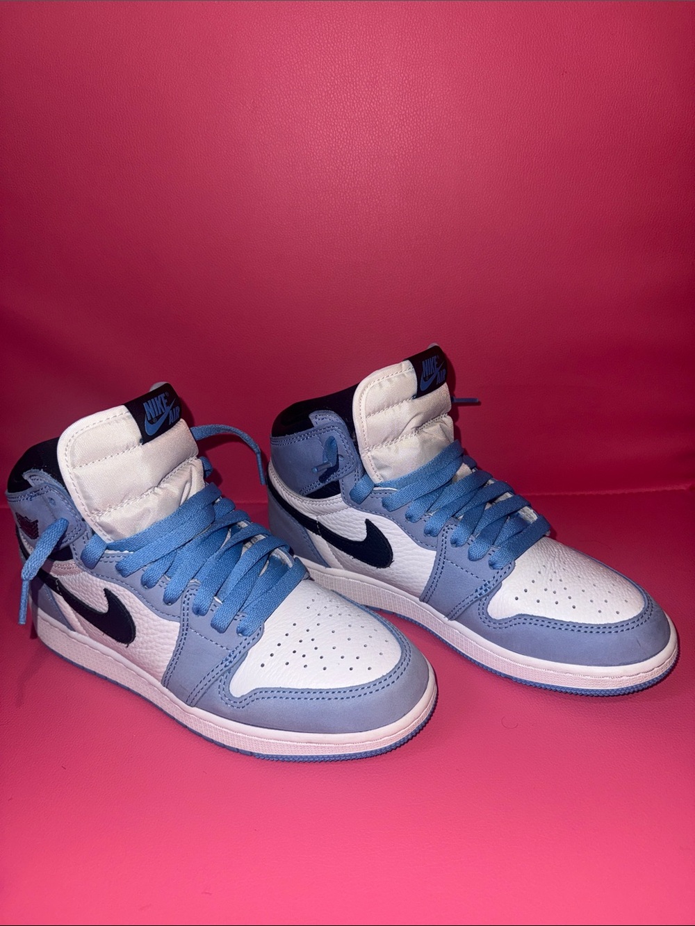 Air Jordan 1 Retro High OG "University Blue" (GS)